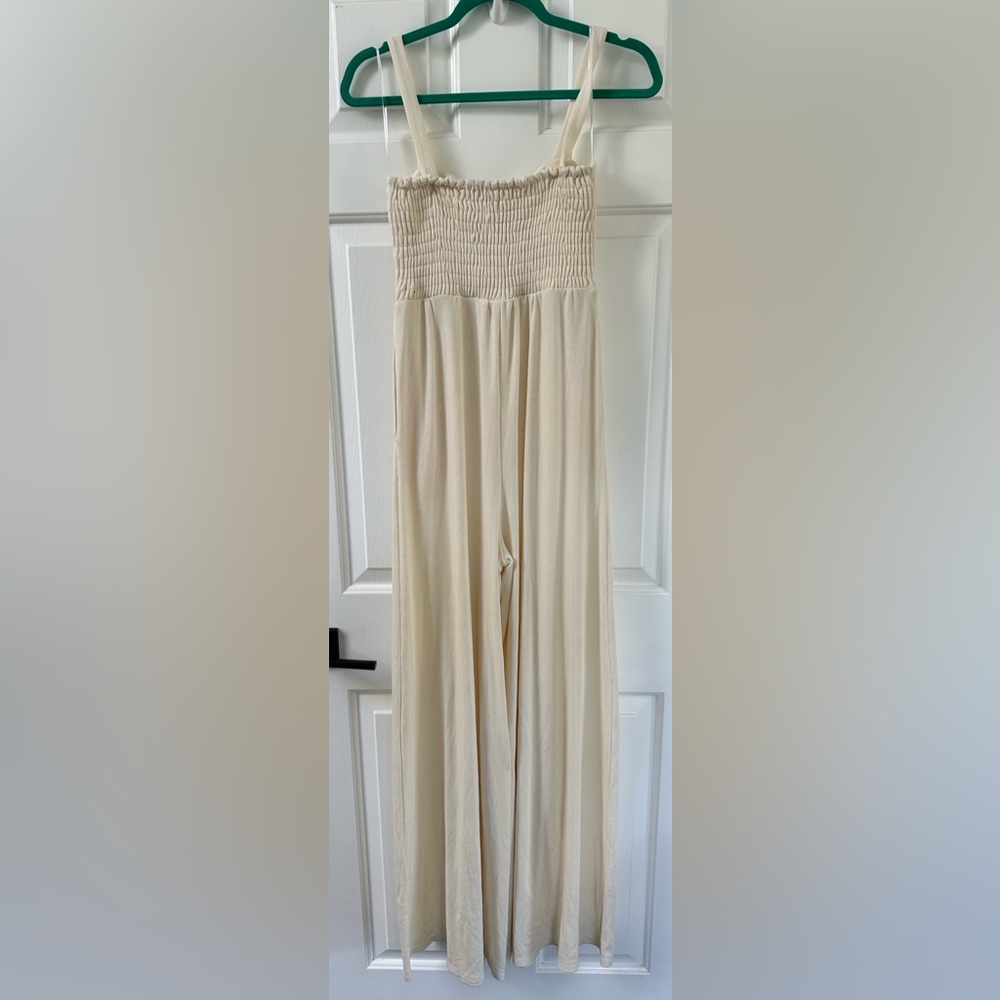 NWOT Laila Jayde Cream Jumpsuit - Picture 3 of 4